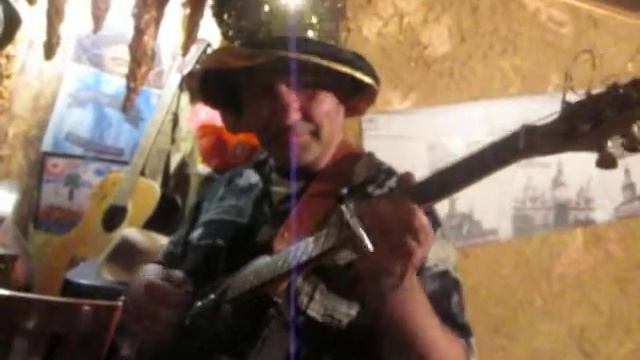 МАКС ТАВРИЧЕСКИЙ В ПОГРЕБКЕ смотреть онлайн