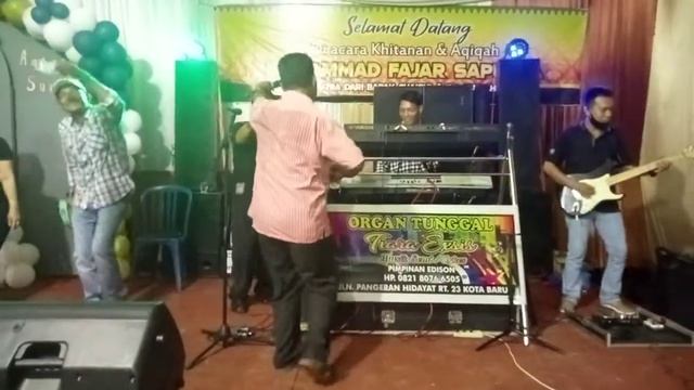 mirip dia cover itu Tiara exsis musik jambi,, смотреть онлайн