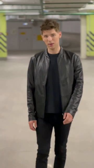 Умирают не от старости, а от одиночества. #shorts #shortsvideo #artists #music #эгромжан#top