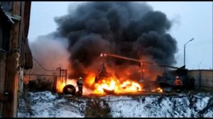 Пожар на складе в Большом Истоке (Екатеринбург)