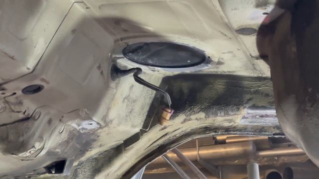 Audi (R)S4 sedan WB underbody dry ice cleaning смотреть онлайн
