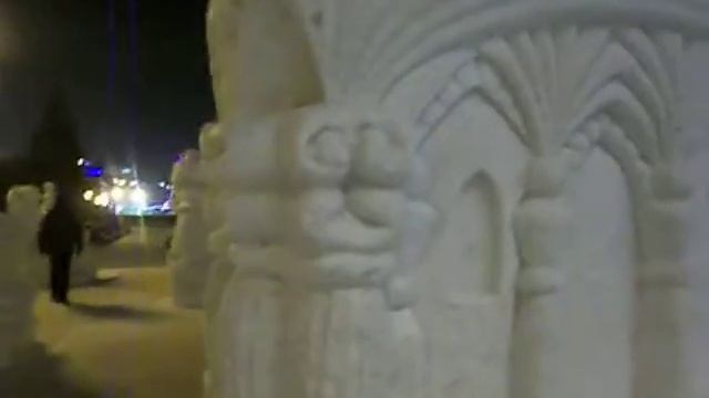 СКУЛЬПТУРЫ У ОПЕРНОГО ТЕАТРА НОВОСИБИРСК смотреть онлайн