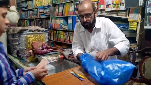 My Friend Or School Ki Shopping Or Rasta Ma Lari Huidosto Ki Bohat Maza Haya Full Enjoy Seen