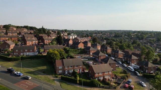 Rotherham DJI mini 3 pro drone footage east herringthorpe using freewell nd16 filter смотреть онлайн