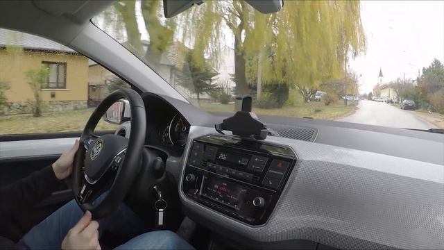 Volkswagen e-UP 🔋 Ismerkedtünk az elektromos autók világával 👌 смотреть онлайн