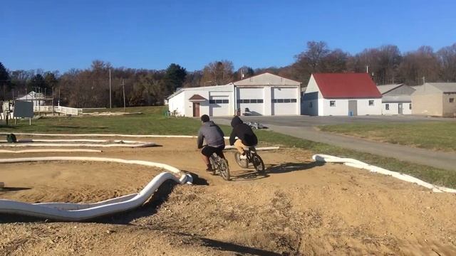 Hillclimb racing смотреть онлайн