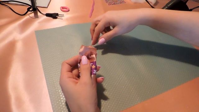 Конфетки на резинке/Candy with elastic смотреть онлайн
