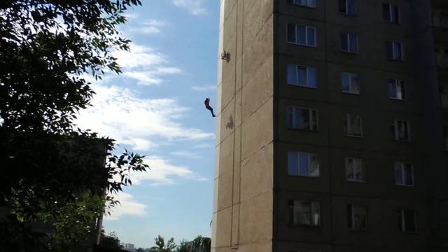 Спуск с 12 этажа смотреть онлайн