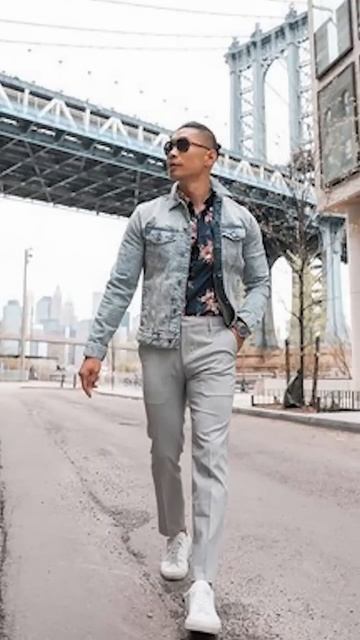 Why YOU Need A Denim Trucker Jacket! смотреть онлайн