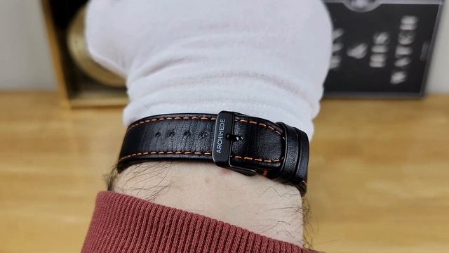 Don't Sleep On This Pilot Watch! ARCHIMEDE Flieger 200 Review