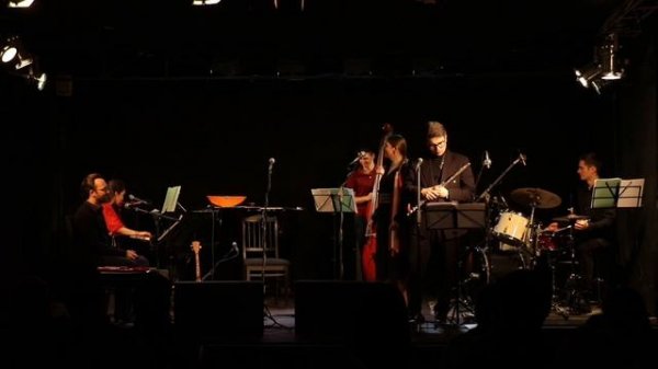 QUASIBAND- Сидел Ваня на диване / QUASIBAND - Sidel Vaniya na divane (9.35)