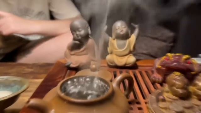 Лао Шен Пуэр Лингам из 70-х в чайном клубе TeaSun.Club смотреть онлайн