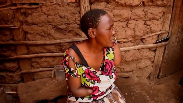 "My hands were chopped off,my head had 15cuts by my blood brother. I can't bathe, eat or clean" 😭SA смотреть онлайн