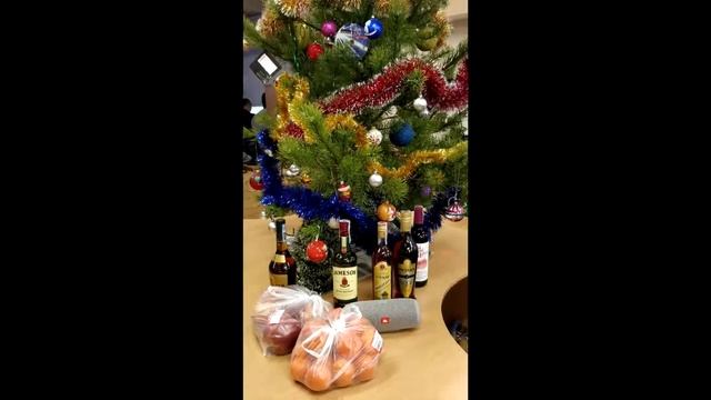 Как мы убирали ёлочку 2018 смотреть онлайн