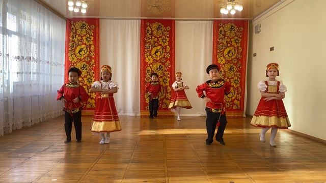 ансамбль ЛУЧИКИ смотреть онлайн