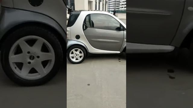 Smart fortwo 0.8cdi, 2001 смотреть онлайн