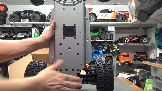 DER UFRC GROWLER GX1 mit RC-CAR-ONLINE.DE смотреть онлайн