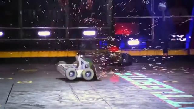 БОИ РОБОТОВ / BattleBots 2015 эпизод 1