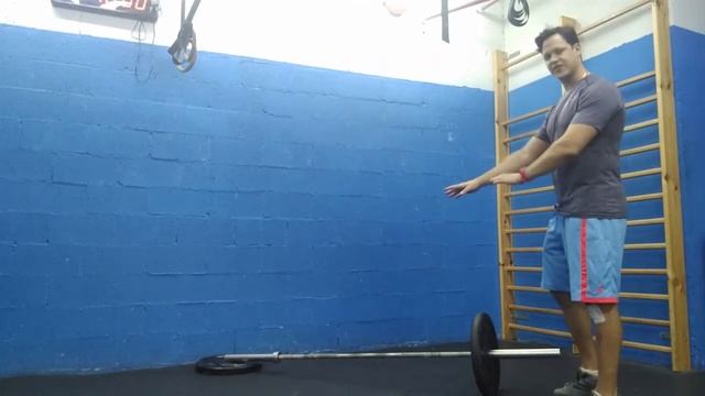 Strength Training for Cycling & Triathlon: The Landmine Squat смотреть онлайн