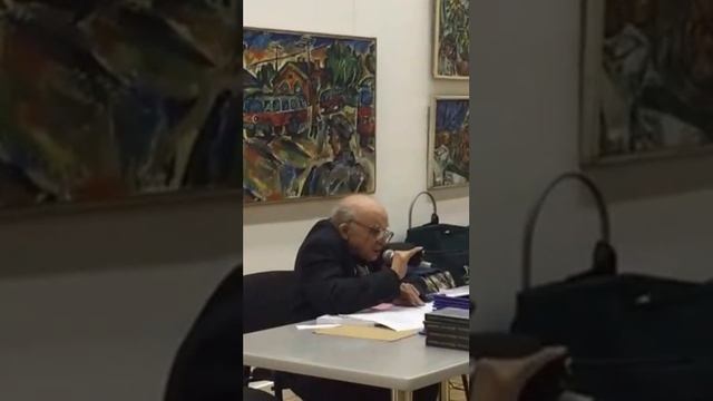 Леонид Рабичев читает стихи в ЦДХ. Leonid Rabichev reading his poems. смотреть онлайн