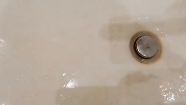 Видеоообзор универсального моющего средства кислородный гель.