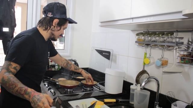 FAÇA O MEGA STACKER DO BURGER KING EM CASA - XEPA!