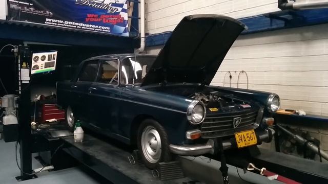 Peugeot 404 Dyno Run