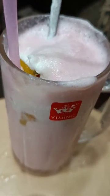 Strawberry 🍓 Icecream Shake|summer Drink|Pink Lover#FoodyMVS 1M#shorts#shake#streetfood
