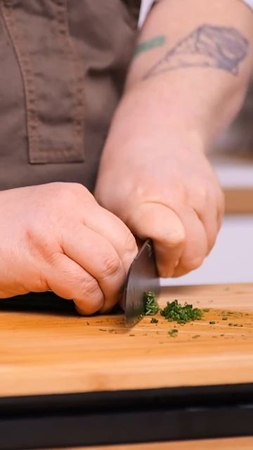 Vegan Kochen Mit Timo: Pellkartoffeln Mit Veganer Kräutercreme Und Glasierte Karotten