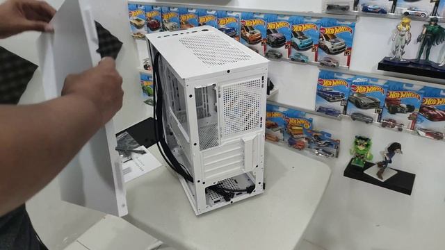 PcCooler LM200 White - Unboxing & Review