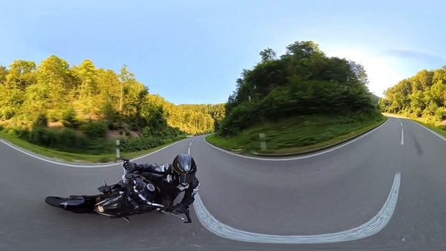 360 camera movement on motorcycle смотреть онлайн