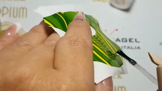 Super Base Flex e Flex Brilliant смотреть онлайн