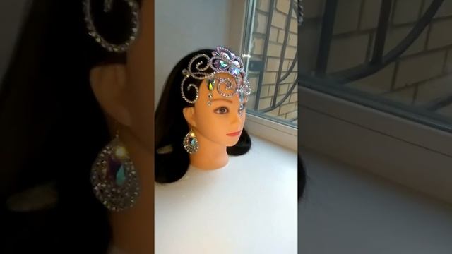 Тиара из страз в продаже смотреть онлайн