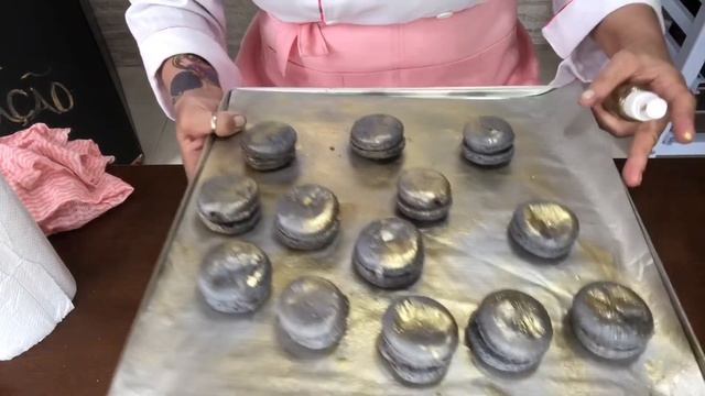 Recheando Macarons E Embalando Para Presente