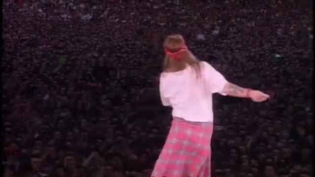 Guns N Roses   Knock Knock, Knocking On Heavens Door2