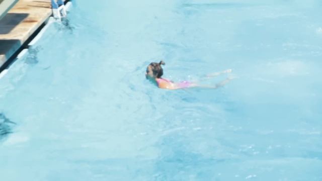 Regular People Get Tricked Into Olympic High Diving смотреть онлайн