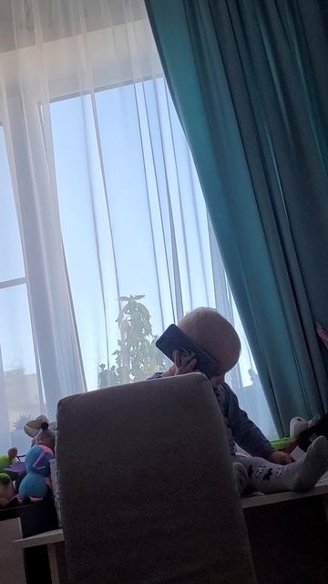 Арина звонит папе смотреть онлайн