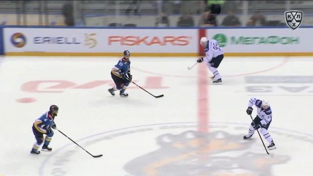 Kulyomin rushes to the net to send it home смотреть онлайн