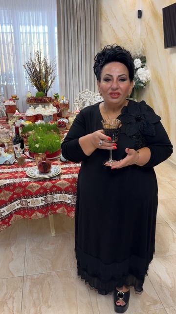 ХРИСТОС ВОСКРЕС! 🤗 СО СВЕТЛЫМ ПРАЗДНИКОМ ПАСХИ! Поздравление от Аруси Кавказ! смотреть онлайн