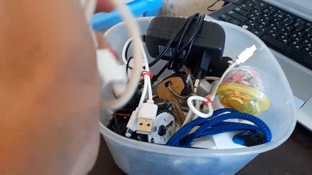 ВЛОГ:Приятного просмотра/Уборка в комнате /Уборка в шкафу /Устала🤥 смотреть онлайн