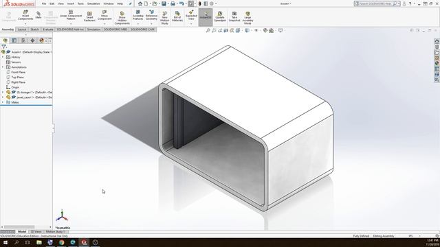 Solidworks - CD storage lab - Linear component pattern смотреть онлайн