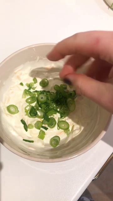 SOUR CREAM DIP