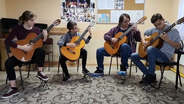 J S Bach Menuet смотреть онлайн
