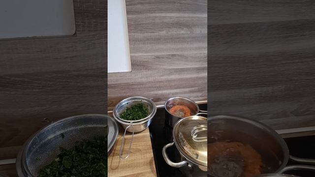 Домашний обед.Стампот и пюре с котлетой.Сервировка.