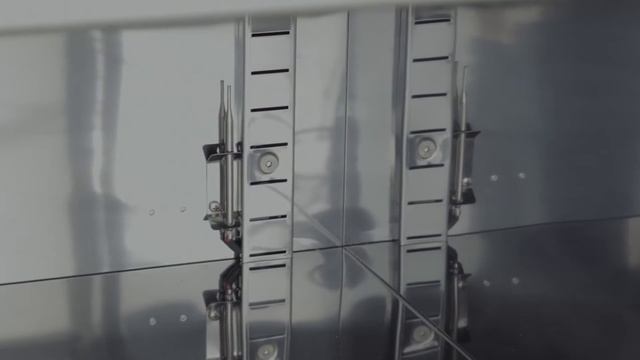 Liebherr Biomedical Ultra-low temperature freezers | John Morris Group смотреть онлайн