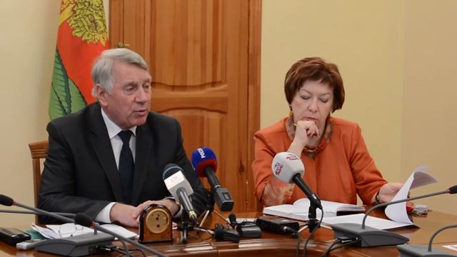 Брифинг смотреть онлайн