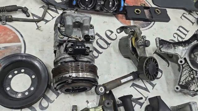 Комплект кондиционера на Mercedes W124 m102 смотреть онлайн
