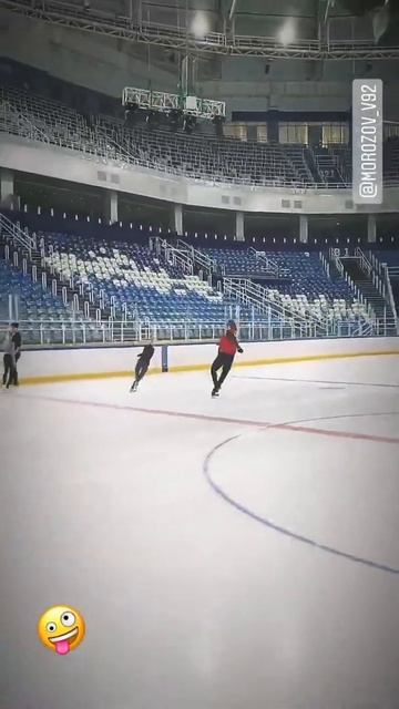 Сторис Жени. Дорожка шагов смотреть онлайн