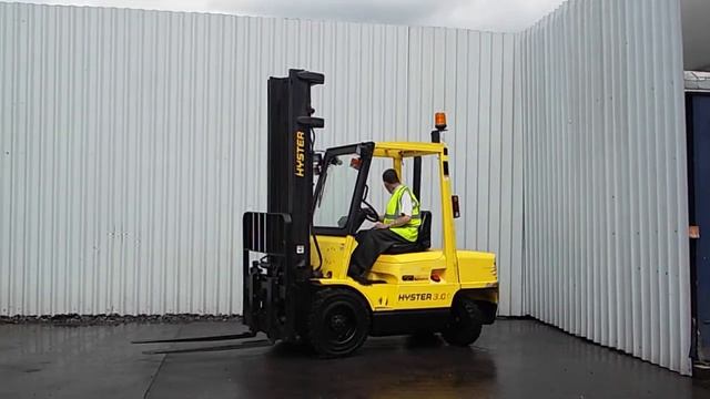 HYSTER H3 00XM DIESEL USED FORKLIFT TRUCK ORIGINAL CONDITION смотреть онлайн