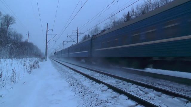 Электровоз ЧС7-019 с поездом № 75 Москва - Брест смотреть онлайн